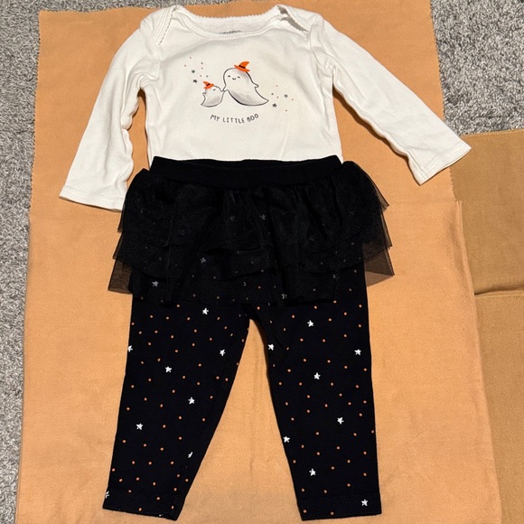 Carter's Halloween Matching Set - Picture 1 of 7